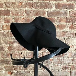 Black Floppy Hat